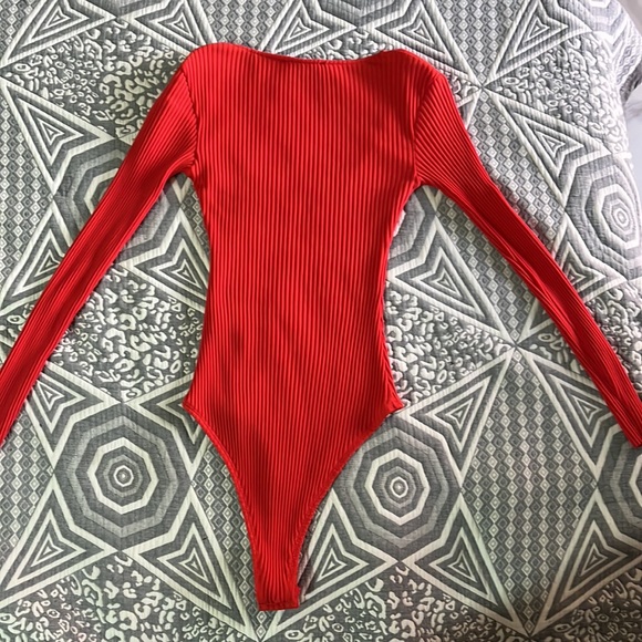 Zara red bodysuit - Picture 3 of 3